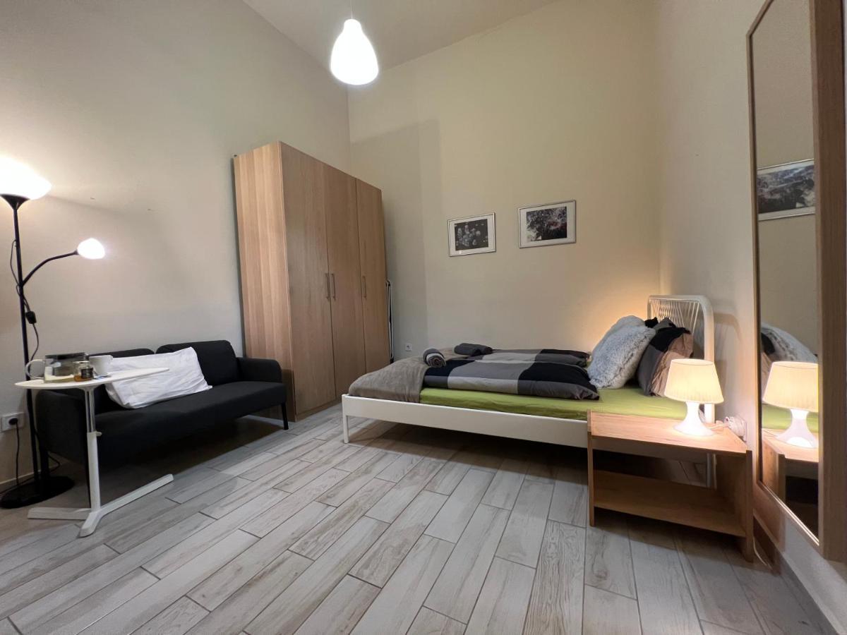 Claudio Apartment Budapeste Exterior foto