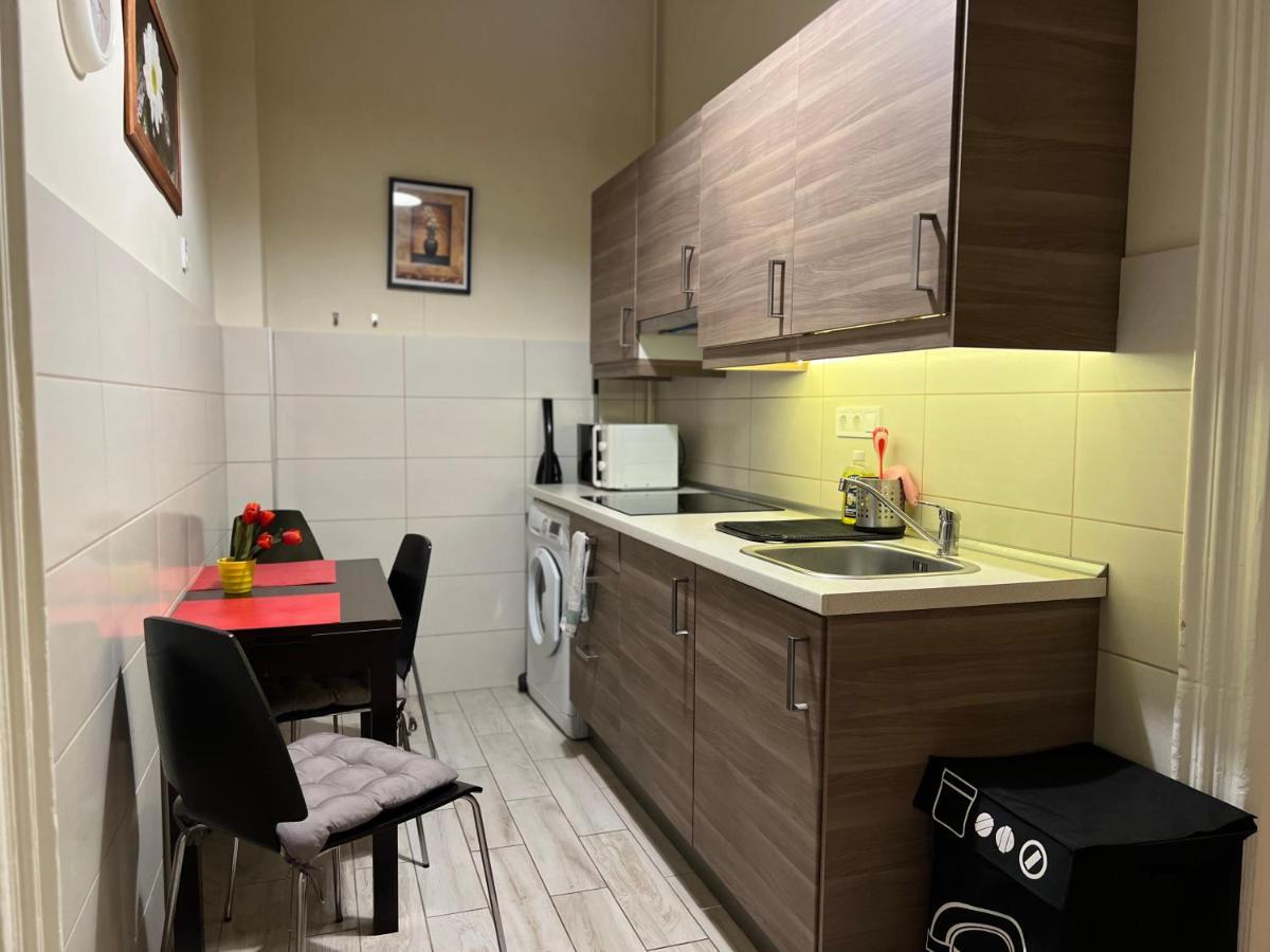 Claudio Apartment Budapeste Exterior foto